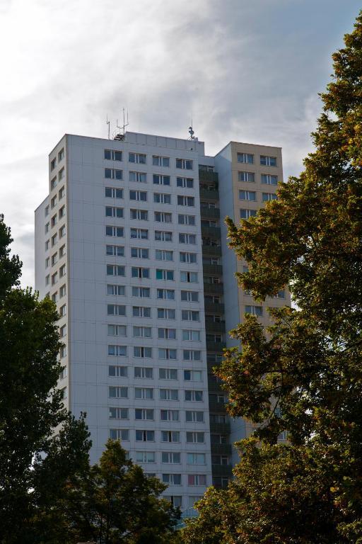 Am Alexanderplatz *